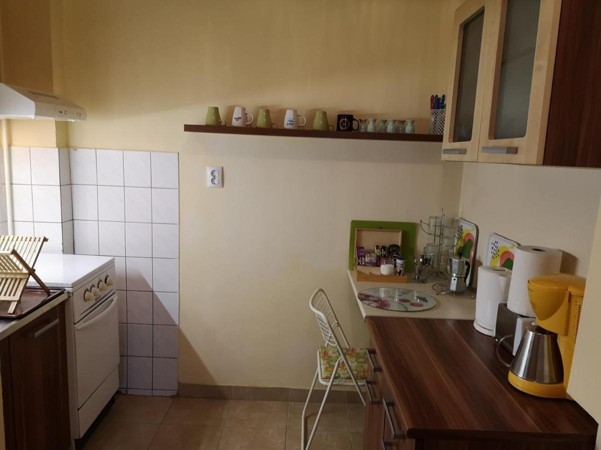 Veva Apartman - Eger Magánszálláshely Esterno foto