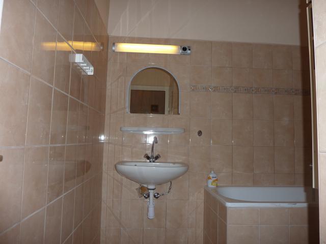 Veva Apartman - Eger Magánszálláshely Esterno foto
